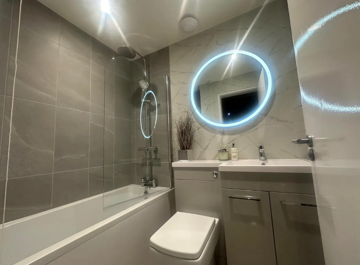 Front Row Electrical - Property Refurbishment Glasgow West End - Dumbarton Road Bathroom